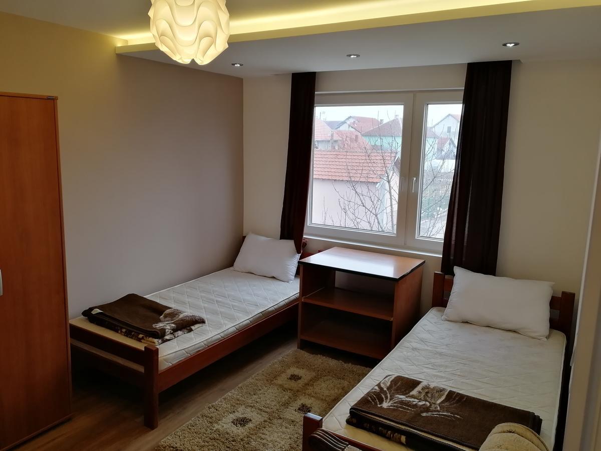 Apartments "Predah Kod Baraca" Nis Exterior photo